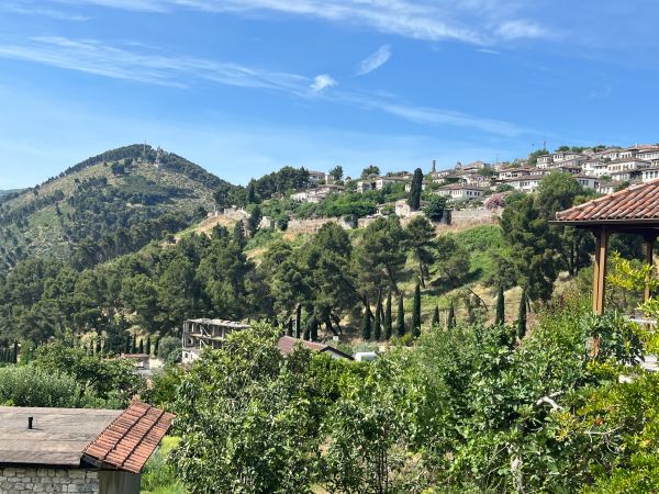 Sur la route de Berat